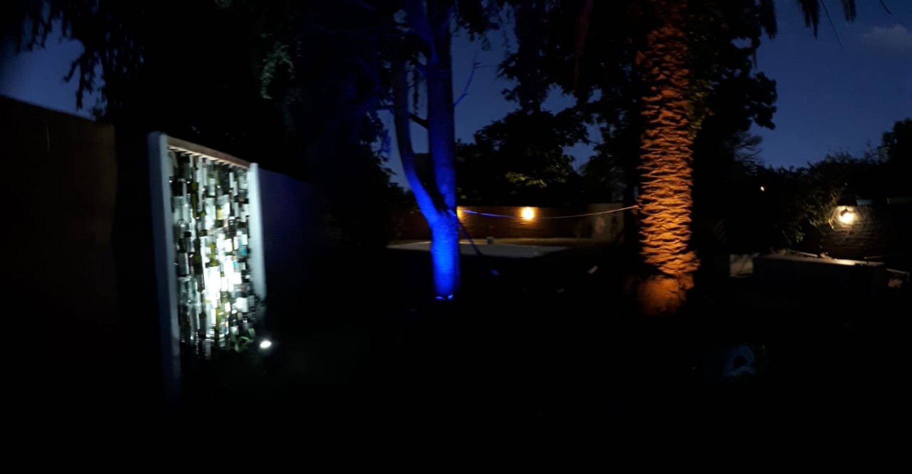IMPECABLE CHALET DE 4 AMBIENTES CON PISCINA. CAISAMAR