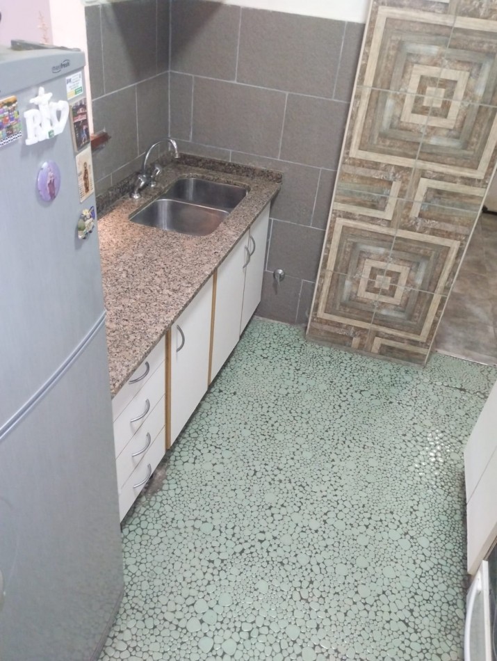 3 AMBIENTES EN PLANTA BAJA. DOS PATIOS. ZONA GUEMES