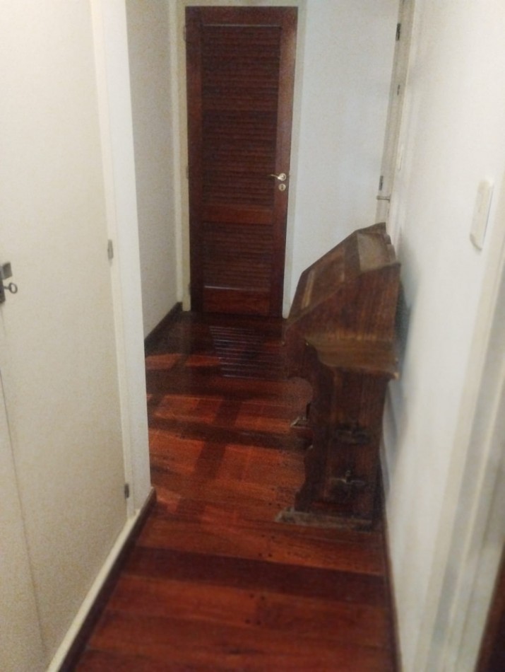 SEMIPISO DE 5 AMBIENTES CON COCHERA DOBLE. DIAGONAL ALBERDI AL 2500. 