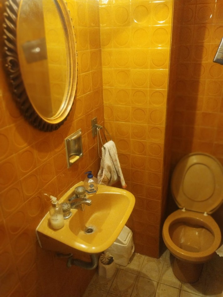 SEMIPISO DE 5 AMBIENTES CON COCHERA DOBLE. DIAGONAL ALBERDI AL 2500. 