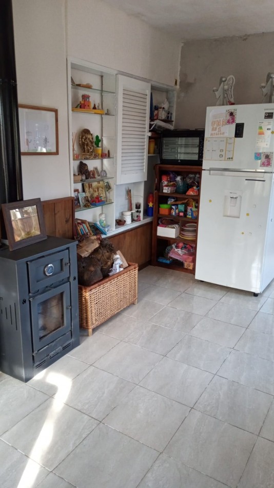 CASA EN DUPLEX DE 2 AMBIENTES. ACANTILADOS. CERCA DEL GOLF
