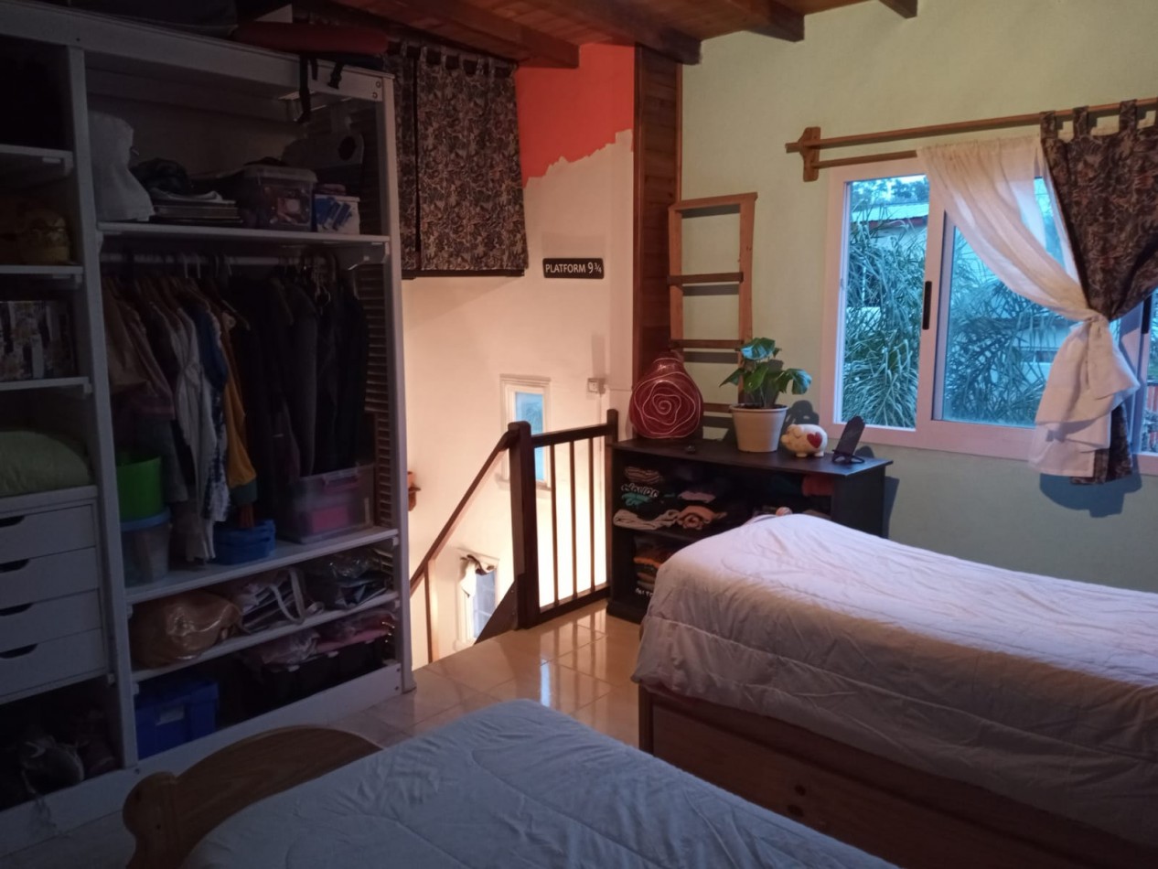 CASA EN DUPLEX DE 2 AMBIENTES. ACANTILADOS. CERCA DEL GOLF