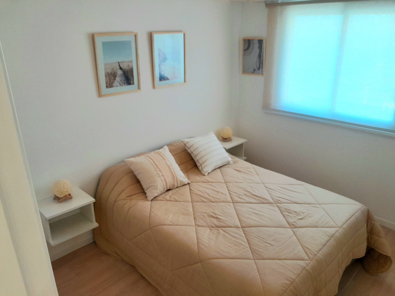 DEPARTAMENTO DE 3 AMBIENTES A LA CALLE CON BALCON FRANCES. A METROS DE PLAZA COLON.