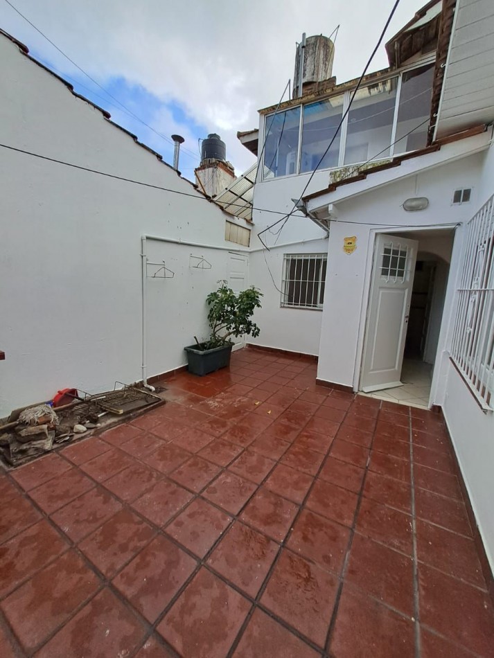 CHALET EN PH DE 4 AMBIENTES. PARQUE LURO. ESCRIBANIA DESIGNADA.