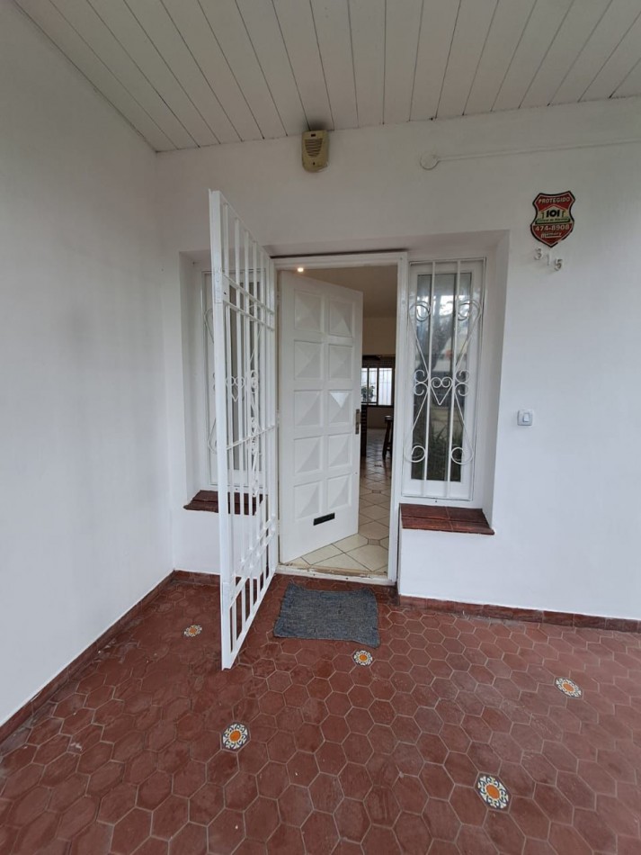 CHALET EN PH DE 4 AMBIENTES. PARQUE LURO. ESCRIBANIA DESIGNADA.