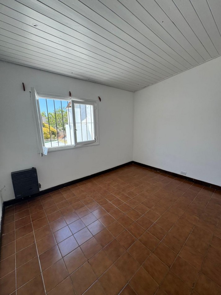 PH DE 2 AMBIENTES EN PLANTA ALTA. BARRIO SAN JOSE. 