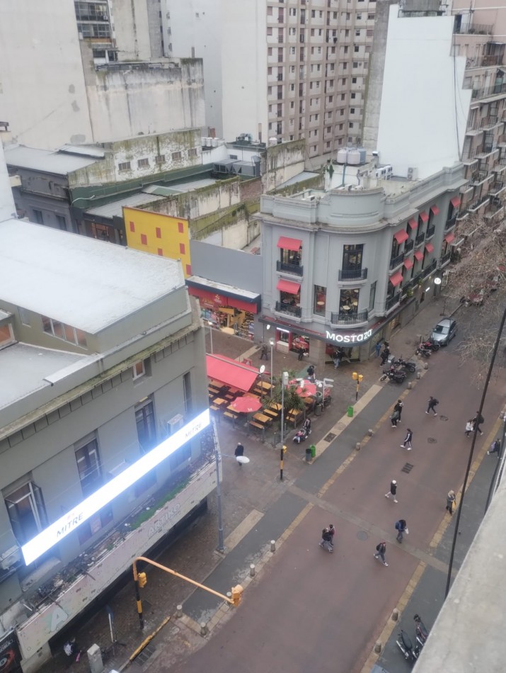 DEPARTAMENTO DE 2 AMBIENTES A LA CALLE CON MUEBLES. A METROS DE PEATONAL SAN MARTIN