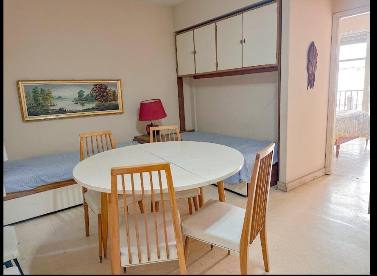 DEPARTAMENTO DE 2 AMBIENTES A LA CALLE CON BALCON. ZONA ALDREY.