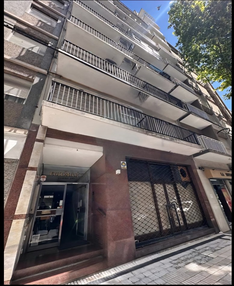 DEPARTAMENTO DE 2 AMBIENTES A LA CALLE CON BALCON. ZONA ALDREY.