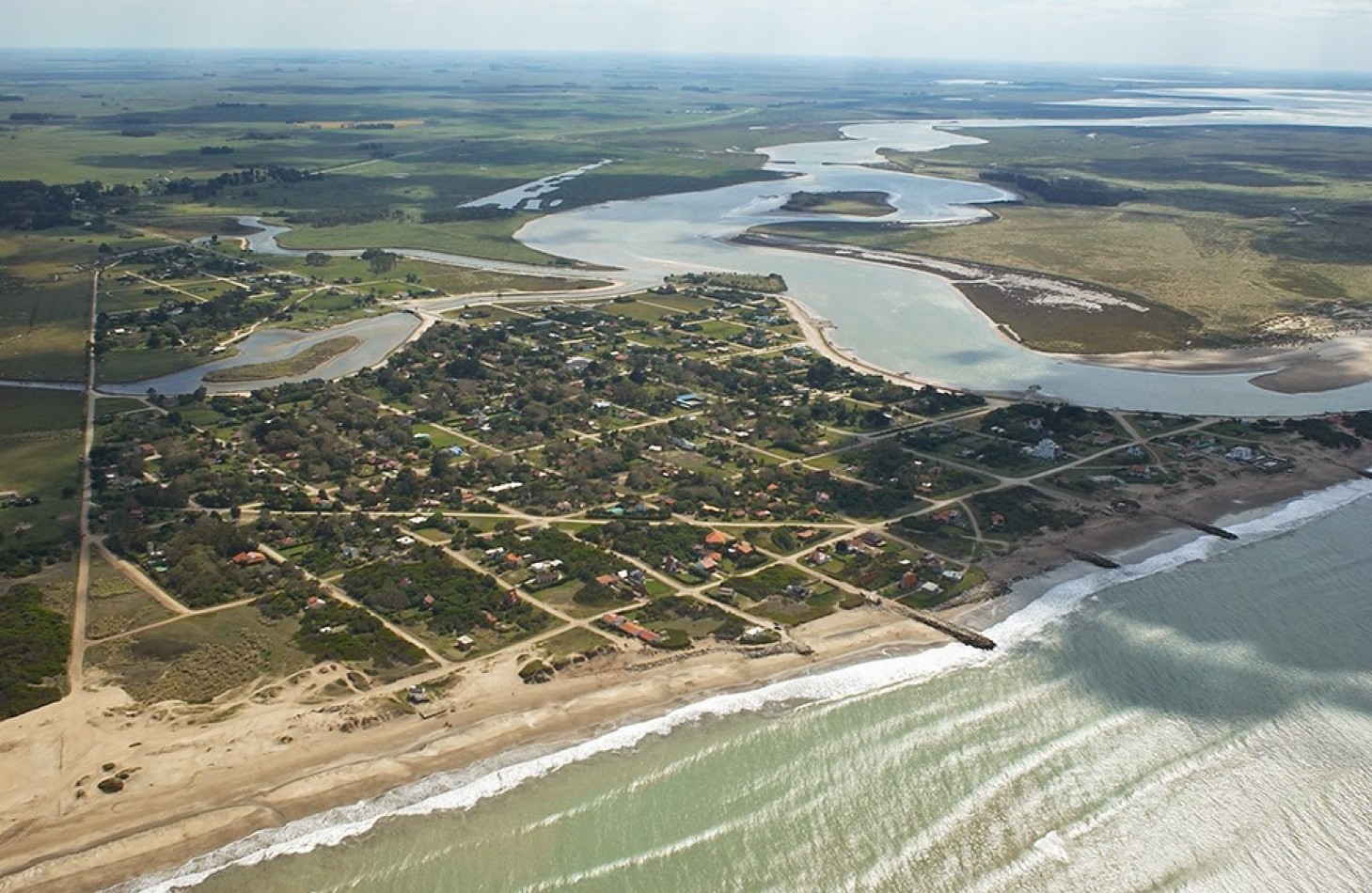 LOTE EN VENTA COUNTRY COSTA DEL SOL. 