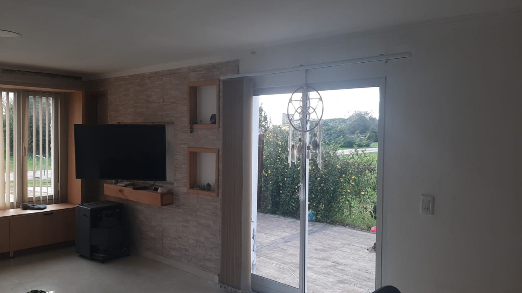 CASA DE 4 AMBIENTES EN BARRIO COSTA DEL SOL