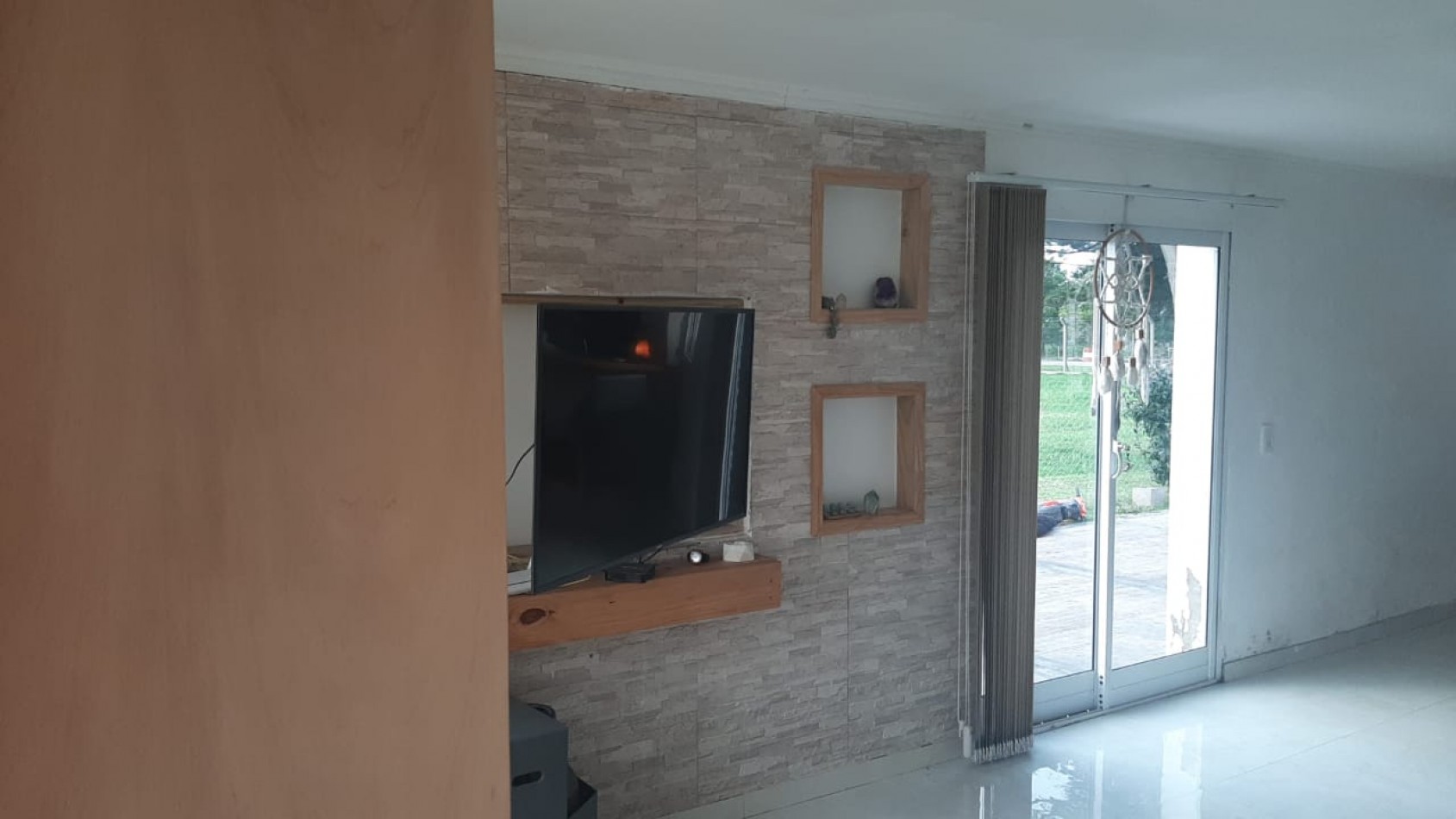 CASA DE 4 AMBIENTES EN BARRIO COSTA DEL SOL