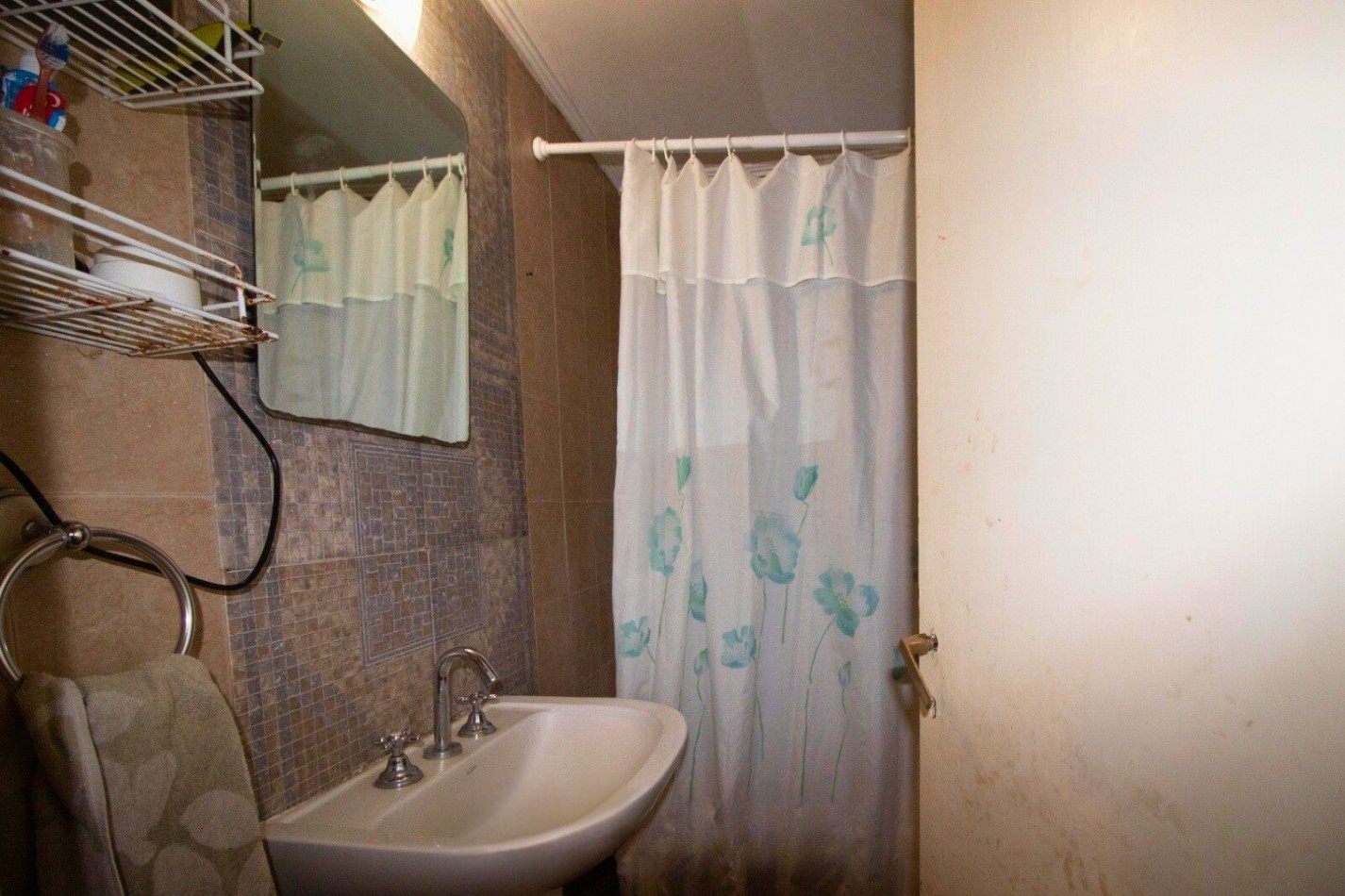 COMPLEJO DE CUATRO UNIDADES BARRIO SANTA RITA. IDEAL RENTAS. ESCUCHA PROPUESTAS. EN BLOCK