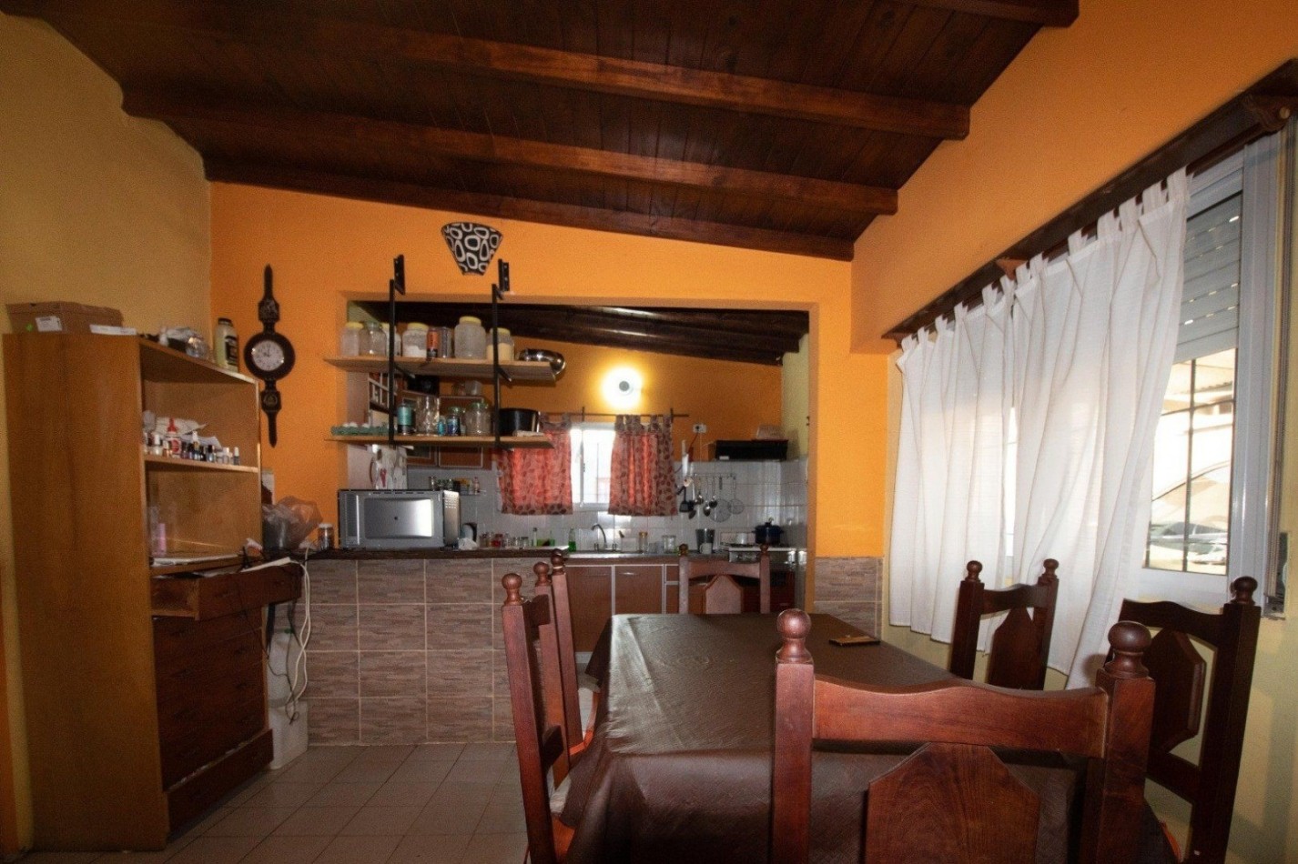 COMPLEJO DE CUATRO UNIDADES BARRIO SANTA RITA. IDEAL RENTAS. ESCUCHA PROPUESTAS. EN BLOCK