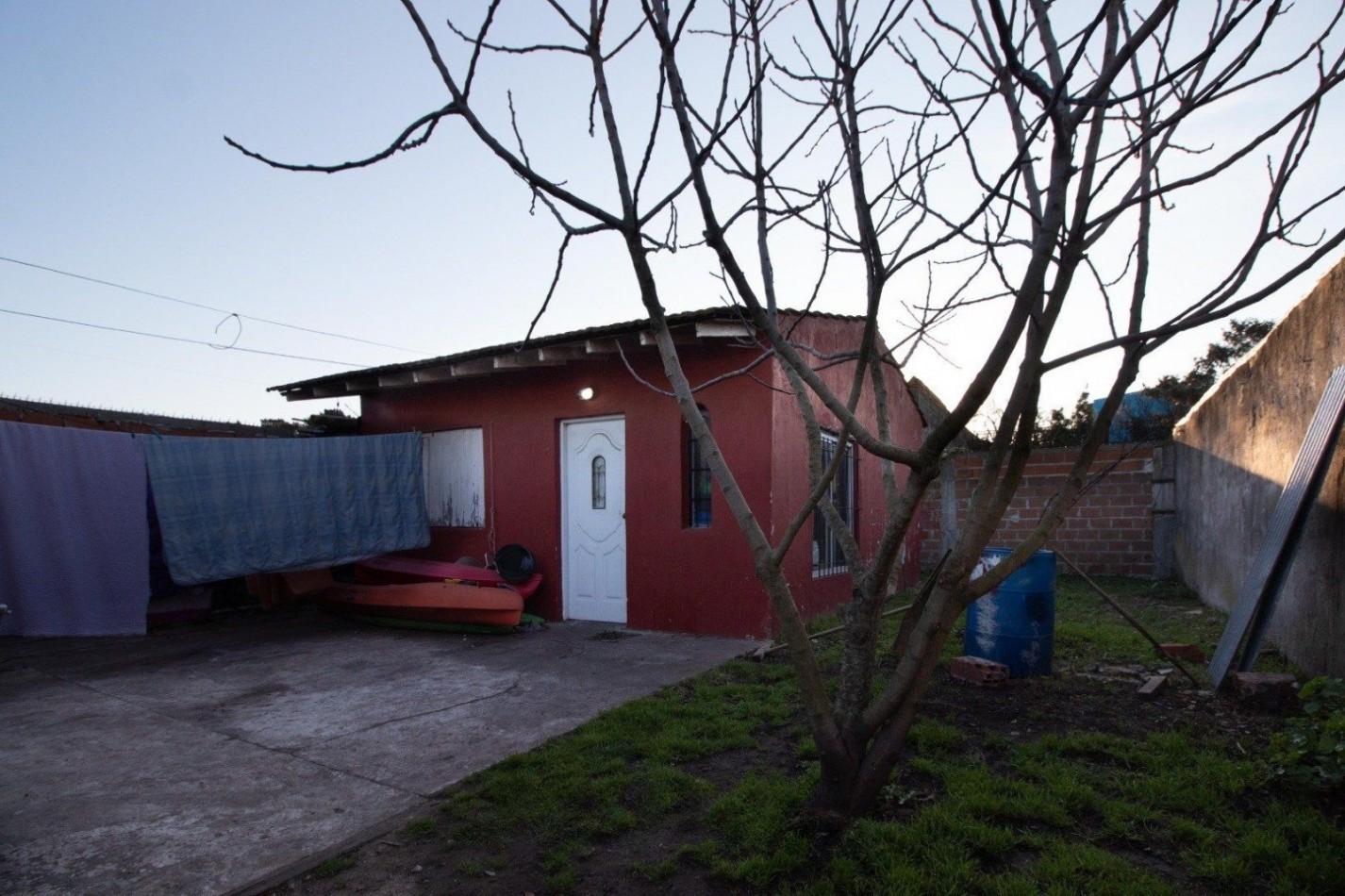 COMPLEJO DE CUATRO UNIDADES BARRIO SANTA RITA. IDEAL RENTAS. ESCUCHA PROPUESTAS. EN BLOCK