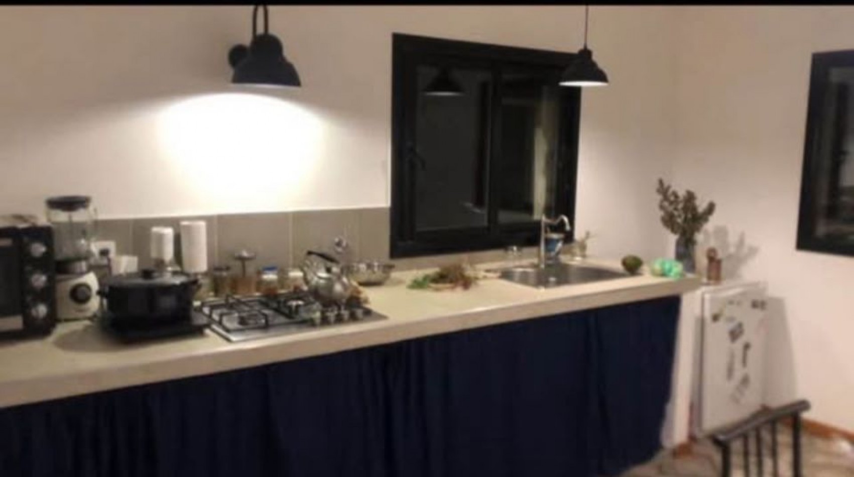 CASA A DE 4 AMBIENTES A TERMINAR EN BARRIO COSTA DEL SOL. PLANOS APROBADOS