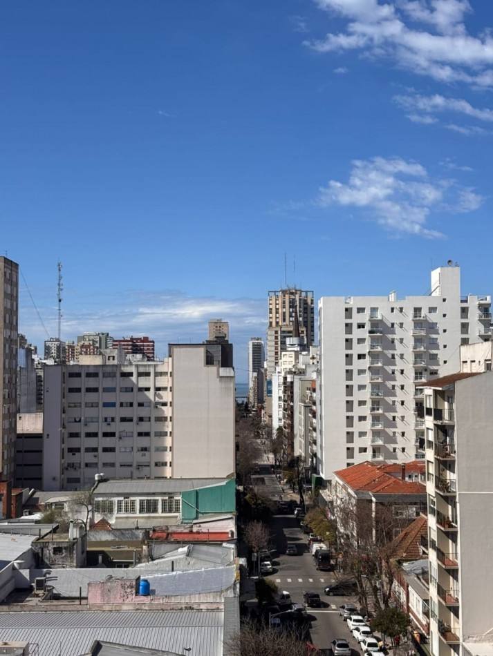 DEPARTAMENTO DE 3 AMBIENTES EXTERNO. RECICLADO A NUEVO. 