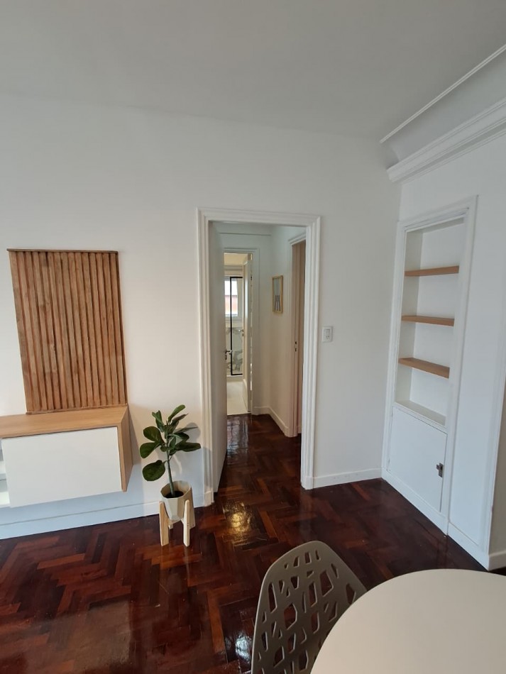 DEPARTAMENTO DE 3 AMBIENTES EXTERNO. RECICLADO A NUEVO. 