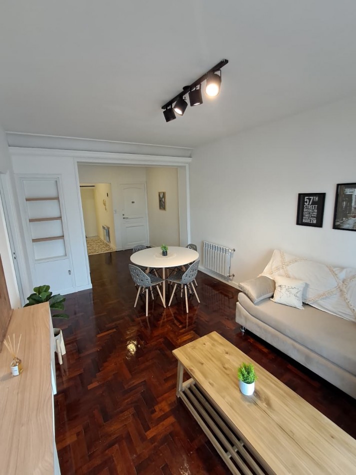 DEPARTAMENTO DE 3 AMBIENTES EXTERNO. RECICLADO A NUEVO. 