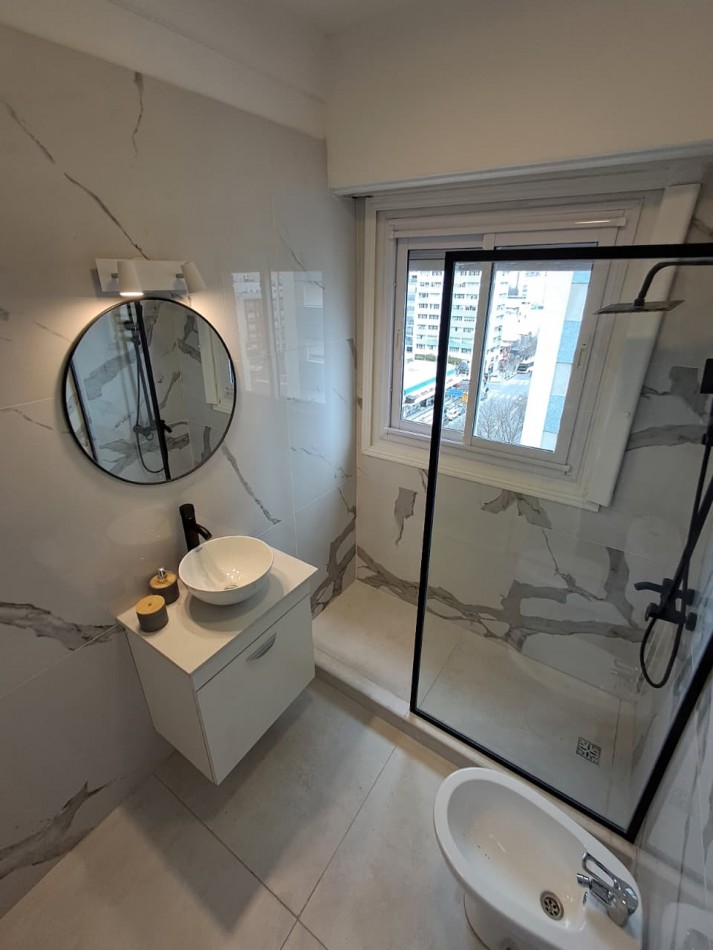 DEPARTAMENTO DE 3 AMBIENTES EXTERNO. RECICLADO A NUEVO. 