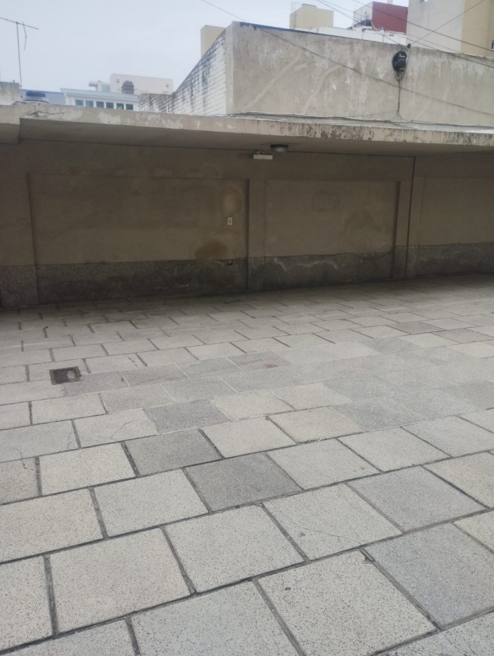 ALQUILER PARA ESTUDIANTES. AÑO 2026. CERCA DEL MAR Y A 200 METROS FACULTAD DE MEDICINA. LA PERLA