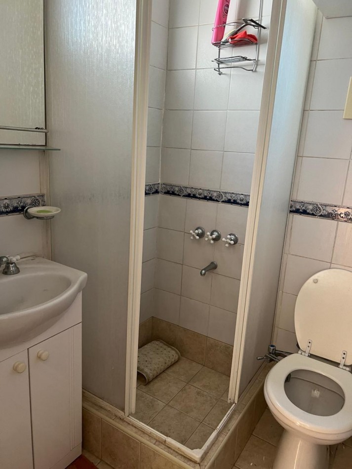 ALQUILER ESTUDIANTES MARZO A DICIEMBRE 2026. MONOAMBIENTE EN AV. COLON Y GUEMES. A METROS DEL MAR