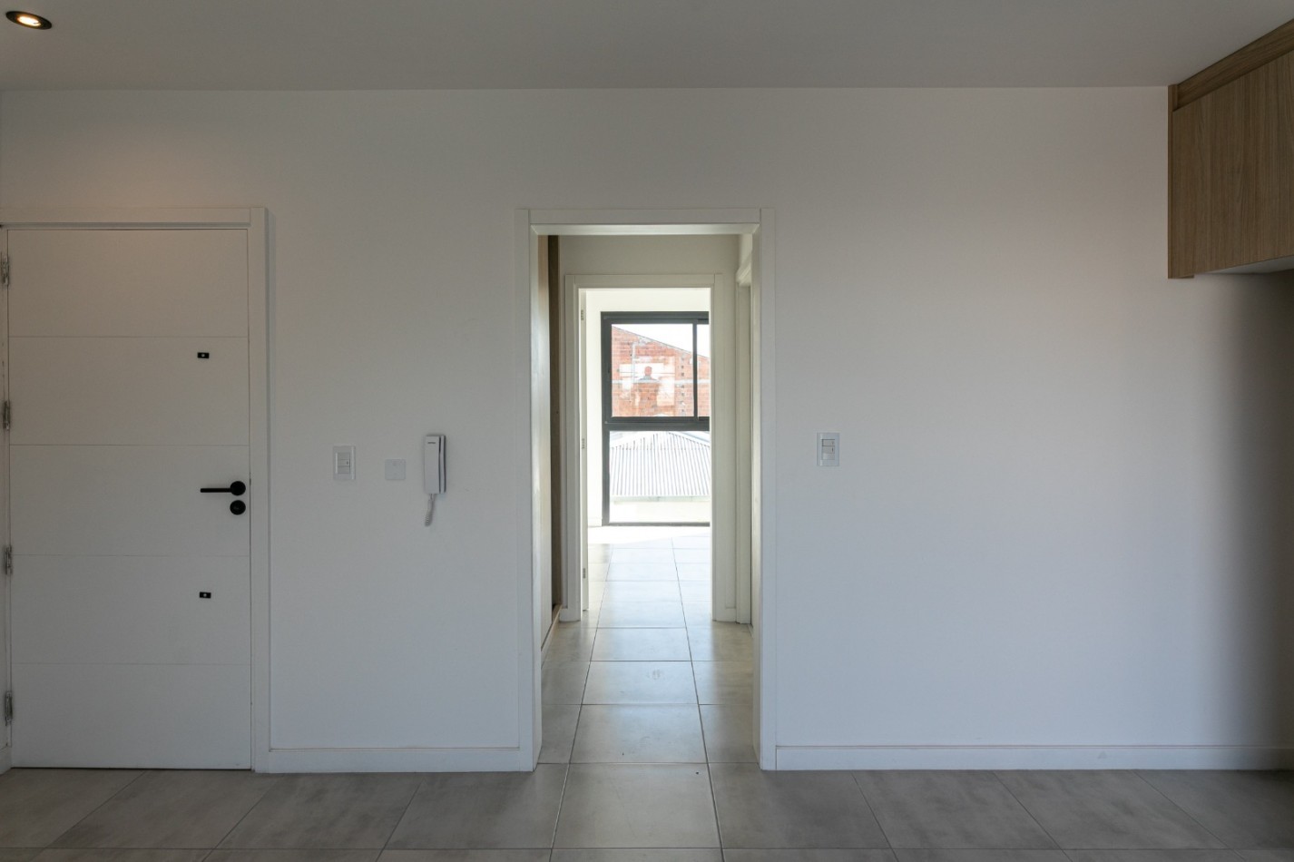 DEPARTAMENTO DE 2 AMBIENTES CON TERRAZA Y PARRILLA.