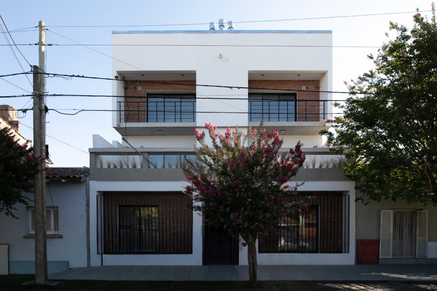 DEPARTAMENTO DE 2 AMBIENTES CON TERRAZA Y PARRILLA.