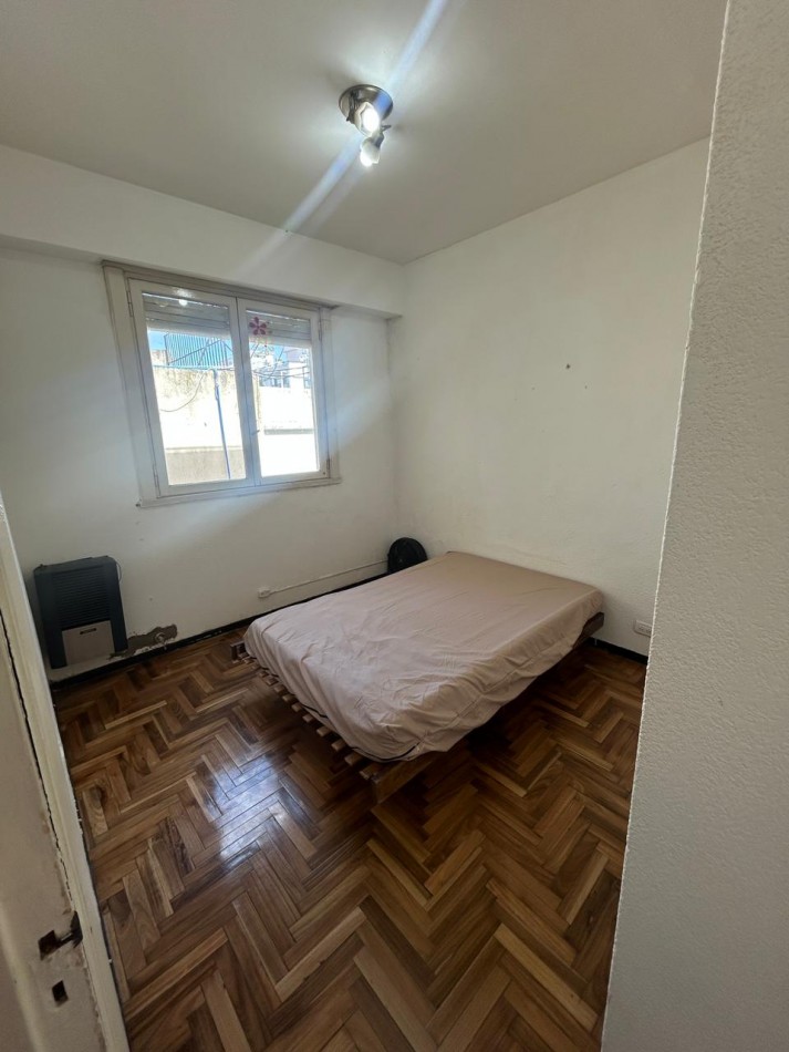 DEPARTAMENTO DE 2 AMBIENTES CON DEPENDENCIA. ESTADO ORIGINAL. A METROS DE PUNTA IGLESIAS