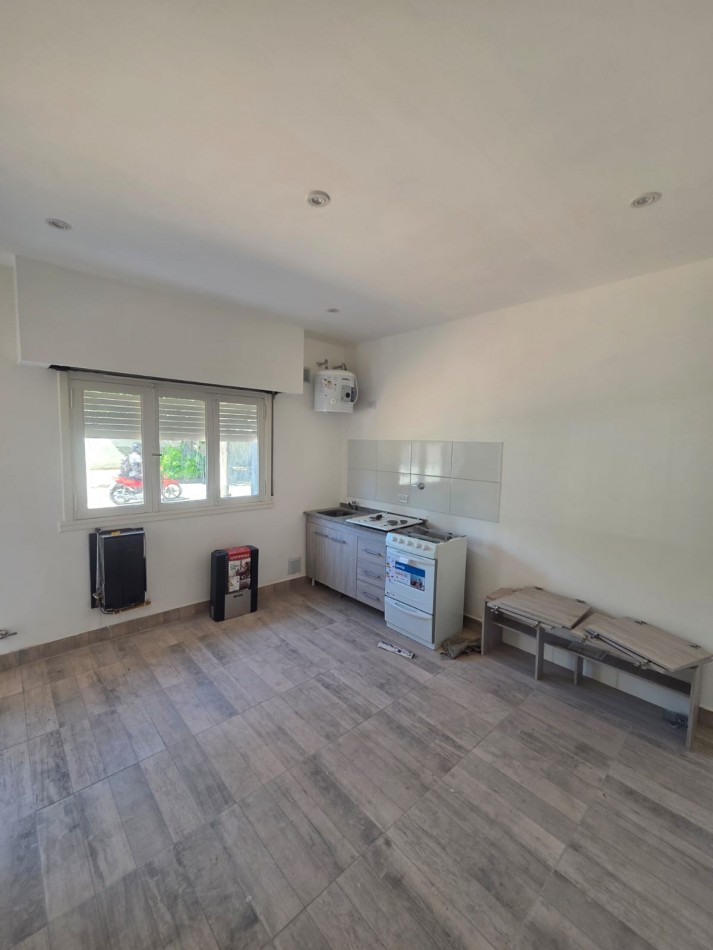 EN VENTA PH DE 3 AMBIENTES A LA CALLE. EN DUPLEX. DON BOSCO