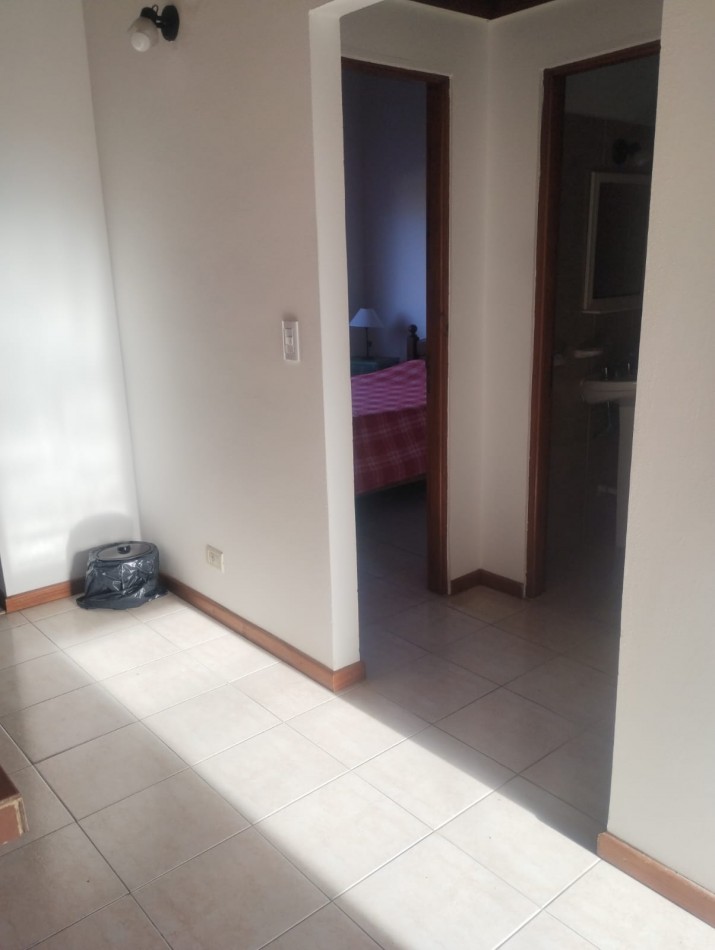 ALQUILER 24 MESES. PH 2 AMBIENTES EN PRIMER PISO POR ESCALERA. TROTADORA. PUNTA MOGOTES