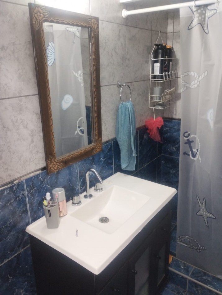 PH DE 3 AMBIENTES CON PATIO Y PARRILLA. BARRIO LAS LILAS 