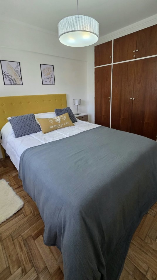 DEPARTAMENTO DE 3 AMBIENTES CON BALCON Y COCHERA FIJA