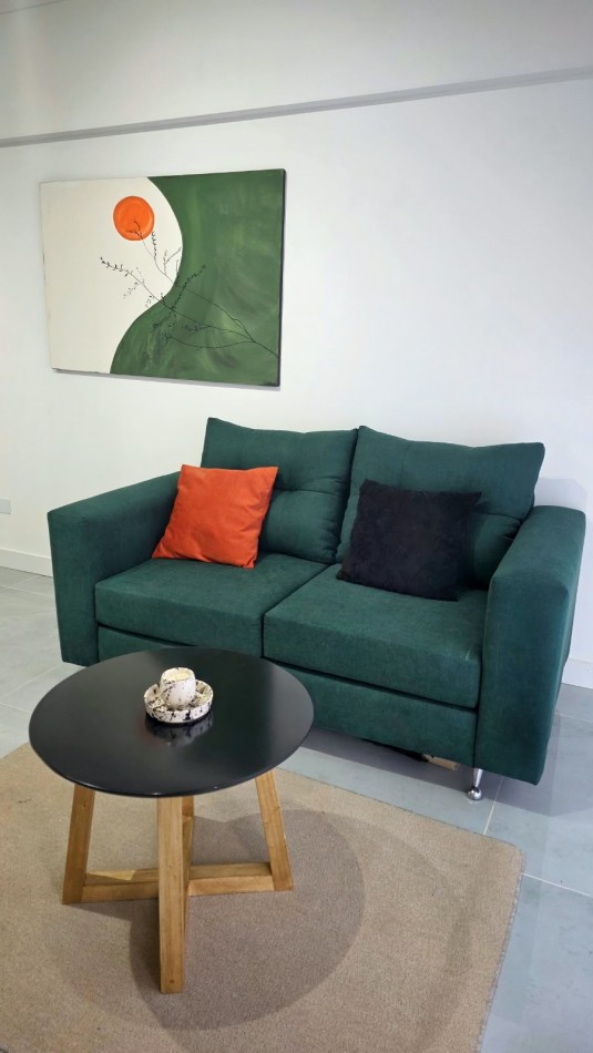 DEPARTAMENTO DE 3 AMBIENTES CON BALCON Y COCHERA FIJA