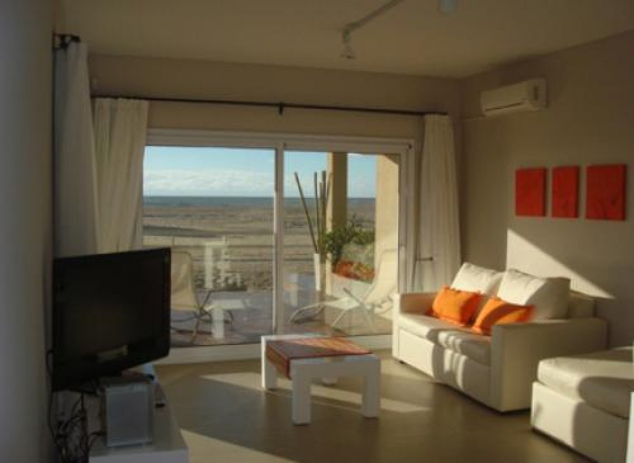 APART EN DUNAS DE LAS PAMPAS. FRENTE AL MAR. BARRIO DE MAR. EXCELENTE OPORTUNIDAD DE INVERSION. CONSULTE POR OPERACION DE CONTADO