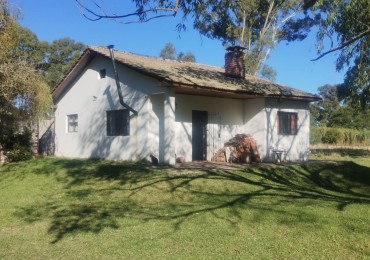 CASAQUINTA DE 4 AMBIENTES CON GALPONES A RECICLAR. BARRIO EL CASAL. OPORTUNIDAD