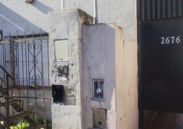 PH DE 3 AMBIENTES CON PATIO Y PARRILLA. BARRIO LAS LILAS 